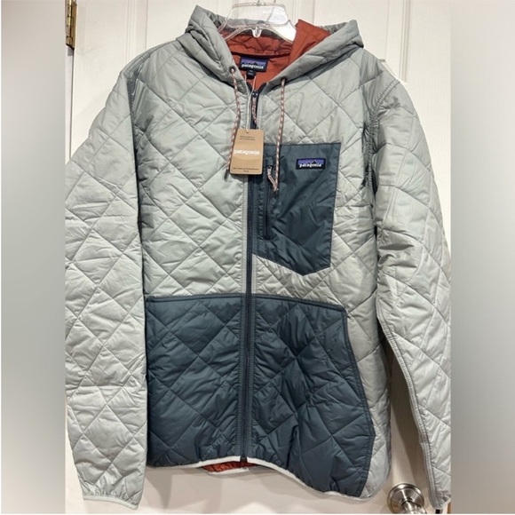 Patagonia Men's XXL Diamond Quilted Bomber Hooded Jacket Sleet Green Grey NWT - Picture 1 of 11